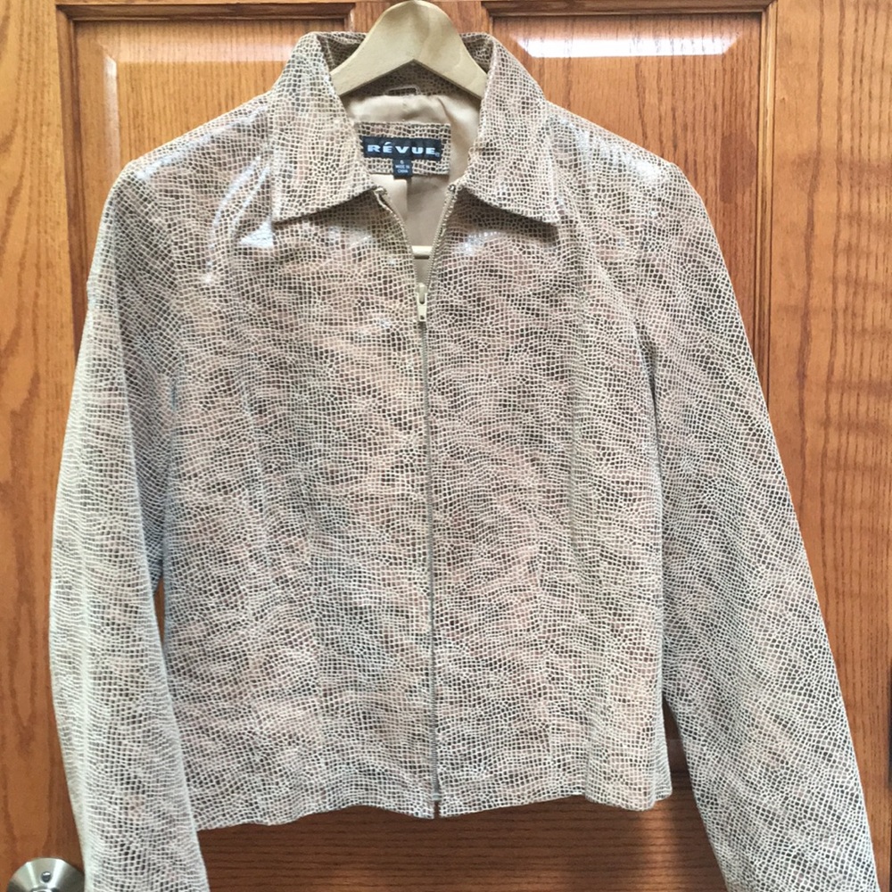 Revue Lamb Leather short jacket, sz 6